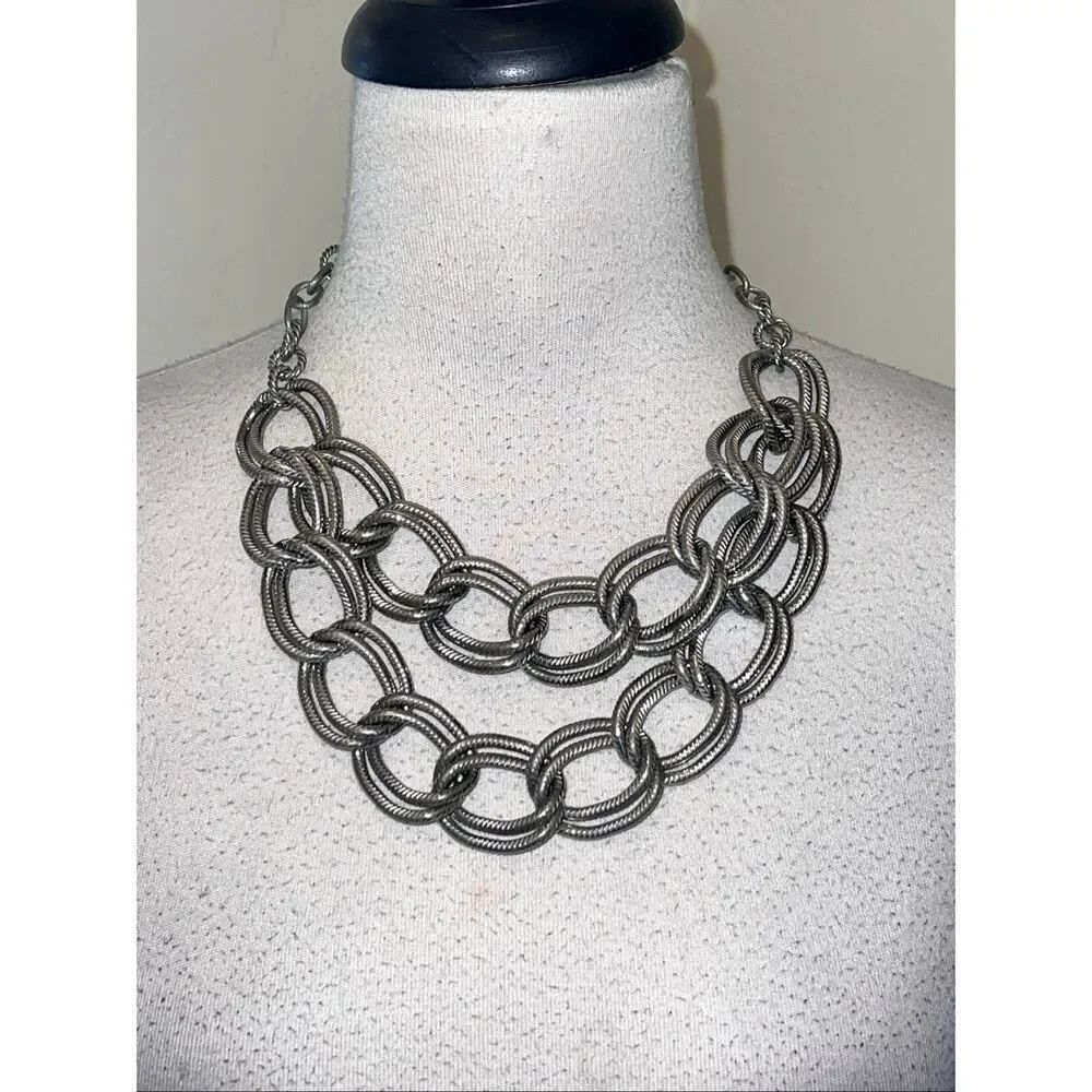 White House Black Market Women's Double Loop Link Statement Necklace Silver OS